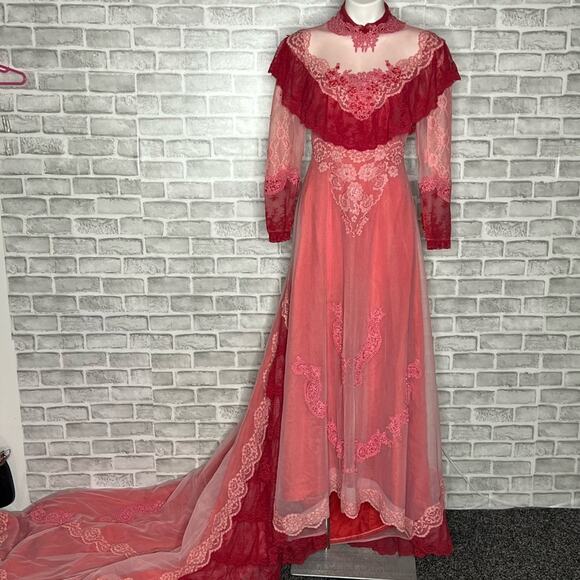 Vintage 70s Alfred Angelo Victorian illusion lace ruffle pink red wedding dress - Picture 16 of 16